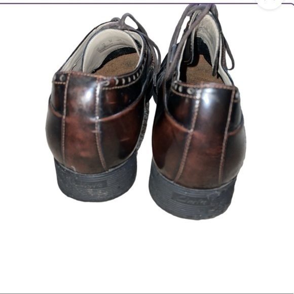 Clarks Cherry Mahogany Leather Dress Shoe - Picture 5 of 7